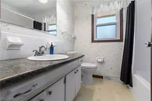 11074 Sagebrush Ave NE, Uniontown, OH 44685 - Photo 16