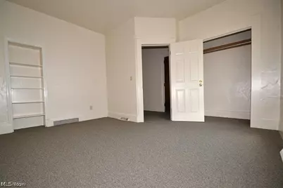 450 Allyn Street, Akron, OH 44304 - Photo 4