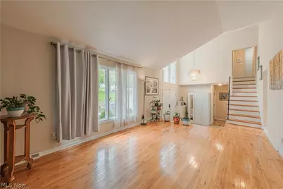 33170 Ledge Hill Drive, Solon, OH 44139 - Photo 8