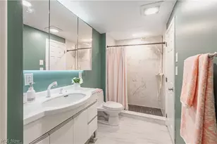 33170 Ledge Hill Dr, Solon, OH 44139 - Photo 14
