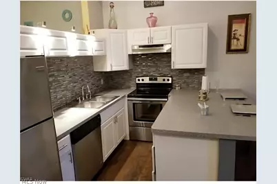 408 W Saint Clair Avenue #311, Loveland, OH 44113 - Photo 10