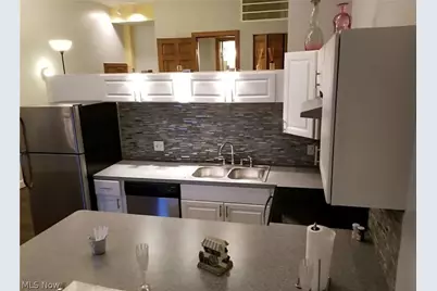 408 W Saint Clair Avenue #311, Loveland, OH 44113 - Photo 8