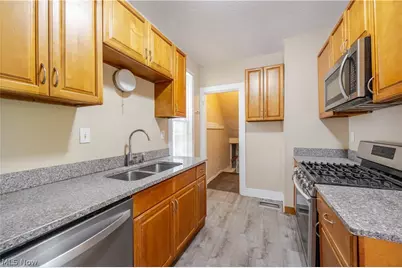 1516 E 86th Street, Loveland, OH 44106 - Photo 10