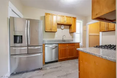1516 E 86th Street, Loveland, OH 44106 - Photo 12
