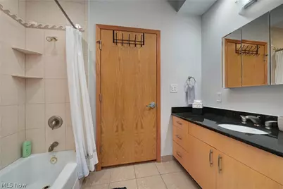 2077 E 4th Street #4E, Loveland, OH 44115 - Photo 26