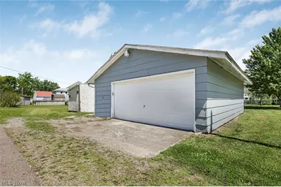 12825 2nd Avenue, Trinway, OH 43842 - Photo 4