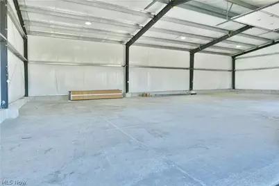 3218 State Route 5, Cortland, OH 44410 - Photo 12