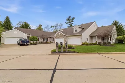 14480 Quail Ridge Drive #76, North Royalton, OH 44133 - Photo 2