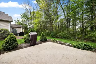 33888 Mapleridge Blvd, Avon, OH 44011 - Photo 6