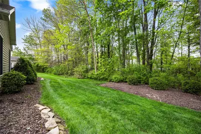 33888 Maple Ridge Boulevard, Avon, OH 44011 - Photo 8