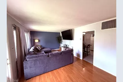 270 E Ralston Avenue, Akron, OH 44301 - Photo 10