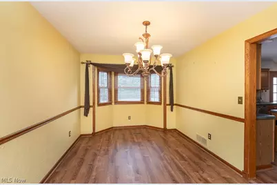 595 Montgomery Drive, Brunswick, OH 44212 - Photo 4