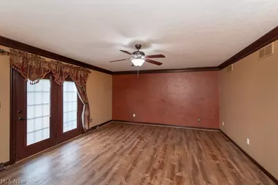595 Montgomery Drive, Brunswick, OH 44212 - Photo 14