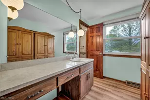 1668 Eisenhower, Brunswick, OH 44212 - Photo 6