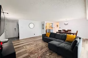 9731 Sunrise Blvd, North Royalton, OH 44133 - Photo 2