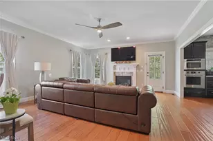 37 Clayton Ct, Hudson, OH 44236 - Photo 10