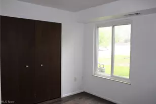 8557 N Akins Rd, North Royalton, OH 44133 - Photo 10
