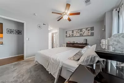 22586 Lenox Drive, Fairview Park, OH 44126 - Photo 16