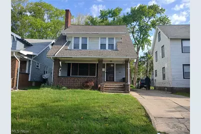 15409 Parkgrove Avenue, Loveland, OH 44110 - Photo 1
