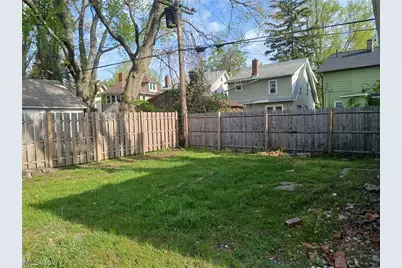 15409 Parkgrove Avenue, Loveland, OH 44110 - Photo 32