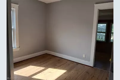 15409 Parkgrove Avenue, Loveland, OH 44110 - Photo 10