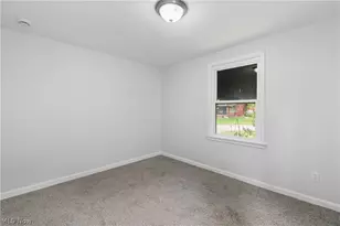1514 37th St NW, Canton, OH 44709 - Photo 12