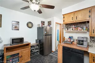 341 Lookout Ave, Akron, OH 44310 - Photo 4