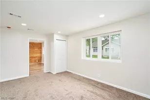 4944 Coleman Dr, New Franklin, OH 44319 - Photo 12