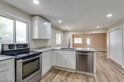 4944 Coleman Drive, New Franklin, OH 44319 - Photo 18