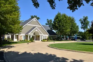 362 E Legend Ct, Highland Heights, OH 44143 - Photo 36