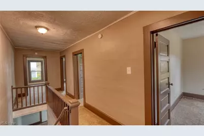 825 Beatty Avenue, Cambridge, OH 43725 - Photo 8