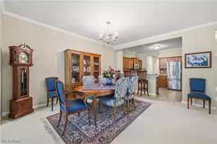 27 D Hunters Woods Dr, Canfield, OH 44406 - Photo 6