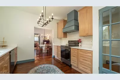 818 Highland Avenue, Cambridge, OH 43725 - Photo 18