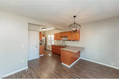 2035 Chesterland Avenue, Oakwood, OH 44107 - Photo 18