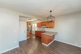 2035 Chesterland Ave, Oakwood, OH 44107 - Photo 18