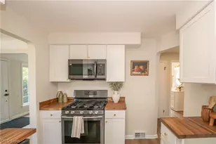 6815 Dartworth Dr, Parma, OH 44129 - Photo 14