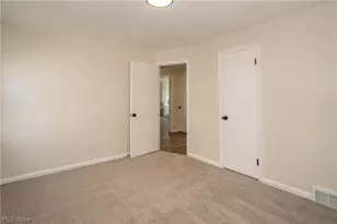6815 Dartworth Dr, Parma, OH 44129 - Photo 24