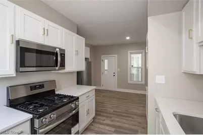 1521 Newman Avenue, Oakwood, OH 44107 - Photo 14