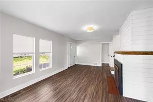 1405 S Medina Line Rd, Wadsworth, OH 44281 - Photo 6