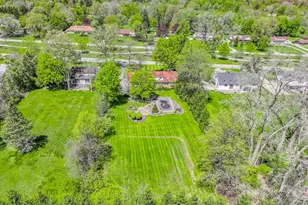 29426 Gates Mills Blvd, Pepper Pike, OH 44124 - Photo 2