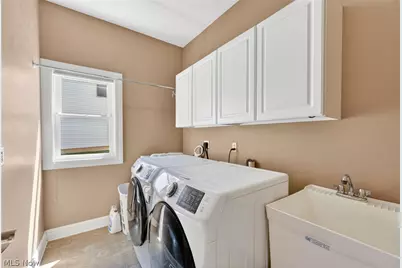 9336 W Hampton Drive, North Royalton, OH 44133 - Photo 24