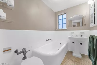2511 Overlook Road, Cleveland Heights, OH 44106 - Photo 26