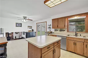 9550 Spencer Rd, Homerville, OH 44235 - Photo 18