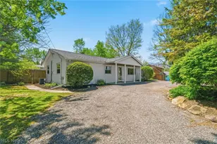 9883 Meldon Dr, Streetsboro, OH 44241 - Photo 2