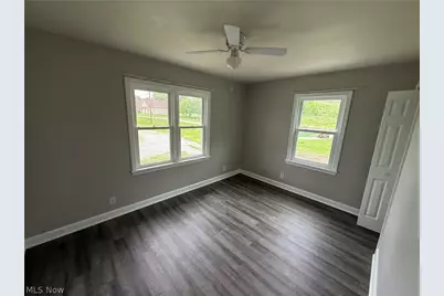 700 Swayne Street, Coshocton, OH 43812 - Photo 8
