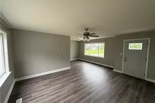 700 Swayne St, Coshocton, OH 43812 - Photo 8