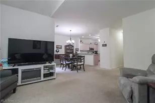 276 Wilcox Rd, Austintown, OH 44515 - Photo 6