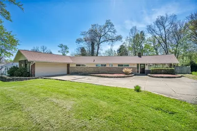 900 Magnolia Avenue, Cuyahoga Falls, OH 44221 - Photo 4
