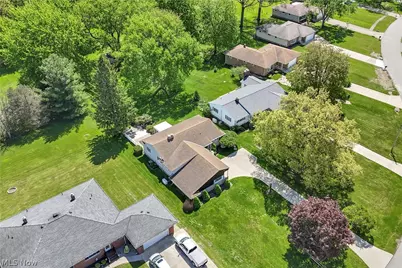 8089 Wesley Drive, Strongsville, OH 44136 - Photo 46