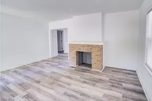 1548 Biltmore Rd, Lyndhurst, OH 44124 - Photo 16